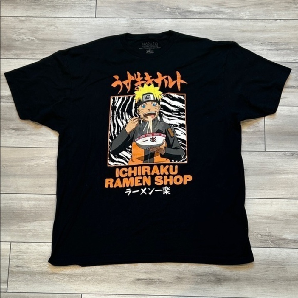 Naruto men's graphic tee size 2XL